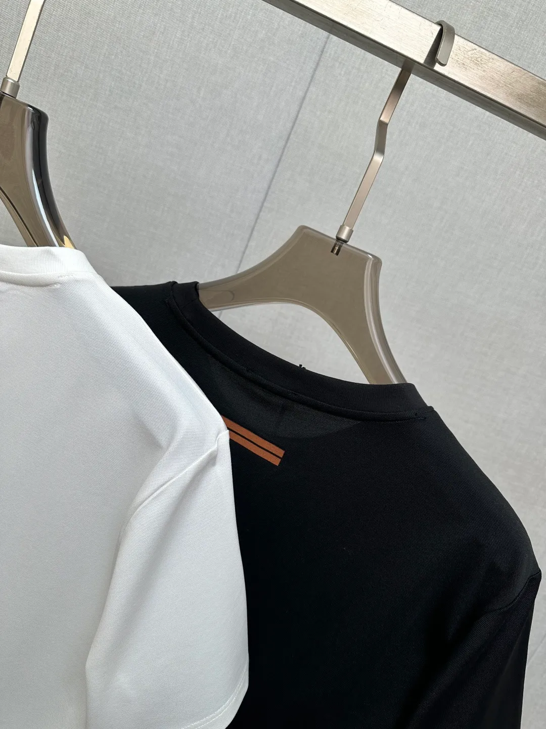2026ss Z Classic logo T ，Classic ， （ 。 ， ， . Breathable ， ， ， ）Black White Sizes：S-2XL